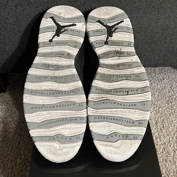 Air Jordan Retro 10 - Picture 5 of 6